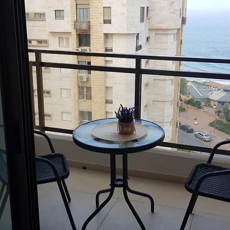 2 Bdr Nitza Appartment With Balkony Netanya Exteriör bild