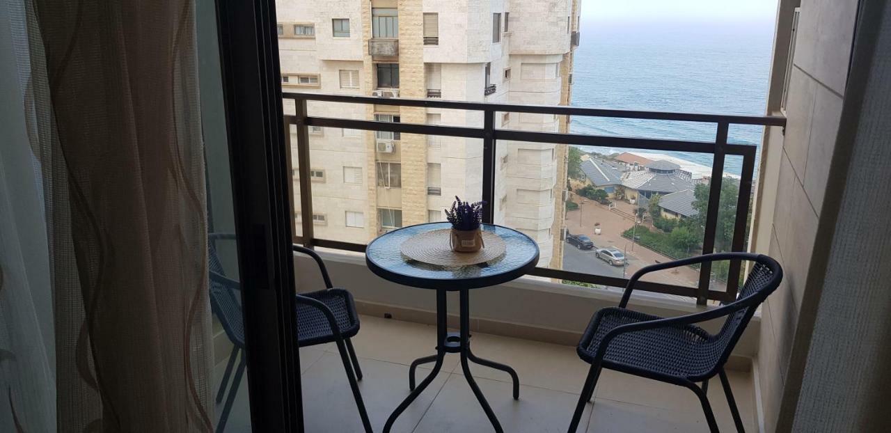2 Bdr Nitza Appartment With Balkony Netanya Exteriör bild